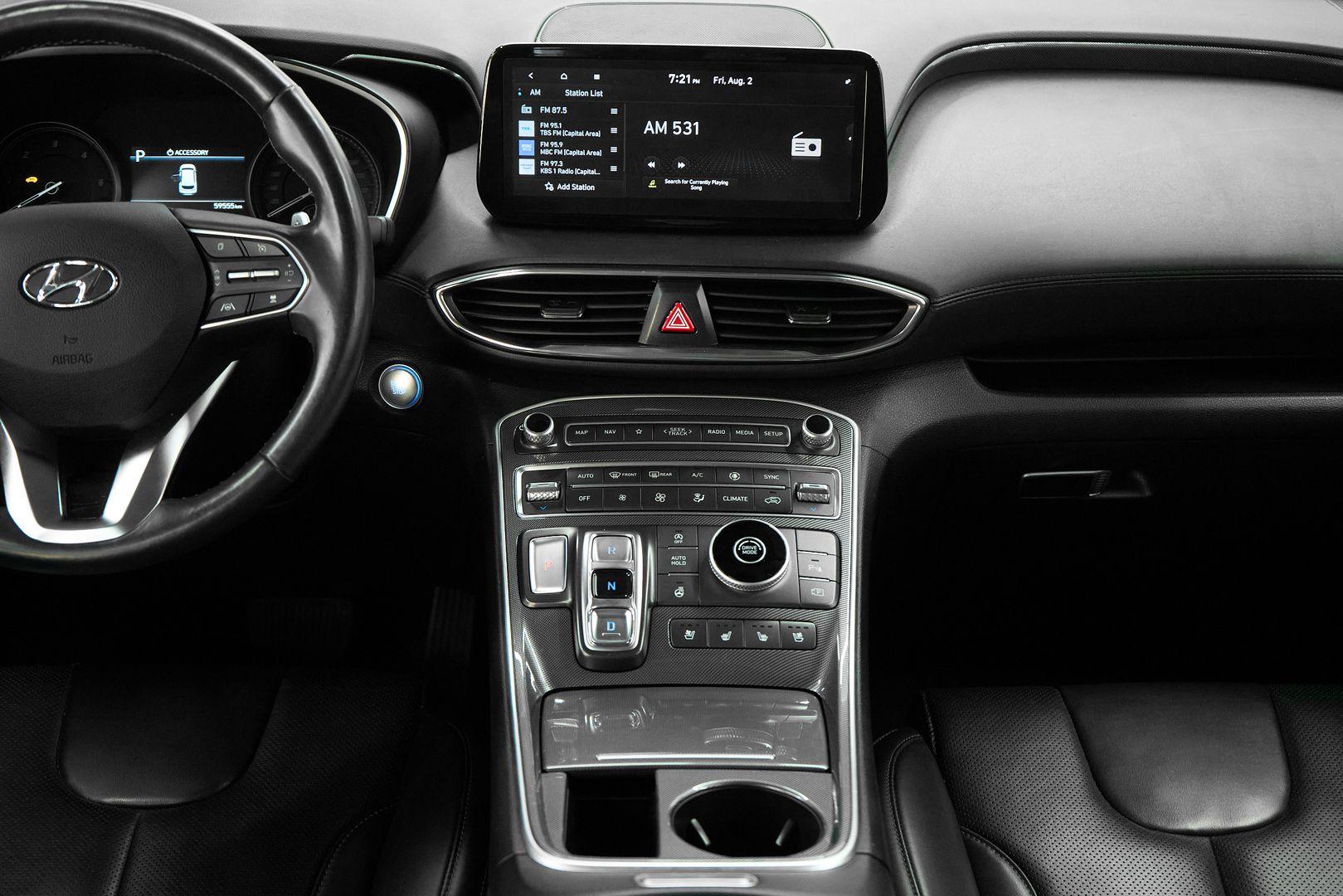 Hyundai Santa Fe 2020, белый