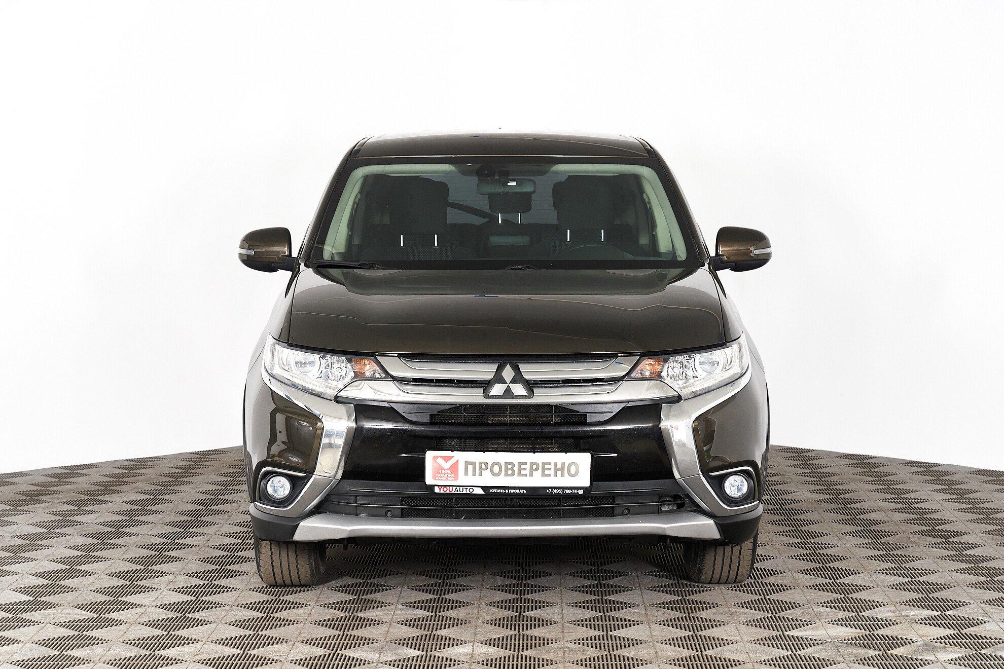 Mitsubishi Outlander 2018, коричневый