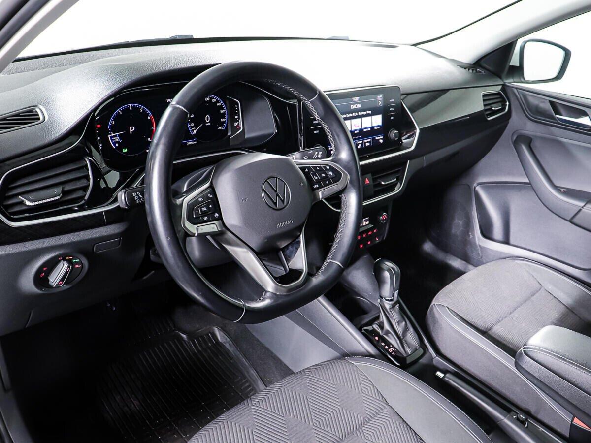 Volkswagen Polo 2021, белый