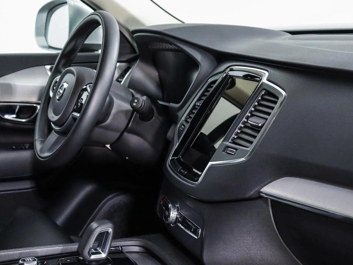 Volvo XC90 2020, серебряный