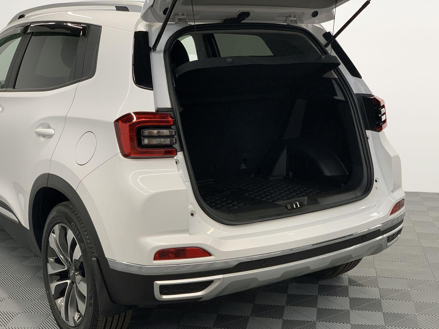 Chery Tiggo 4 2021, белый