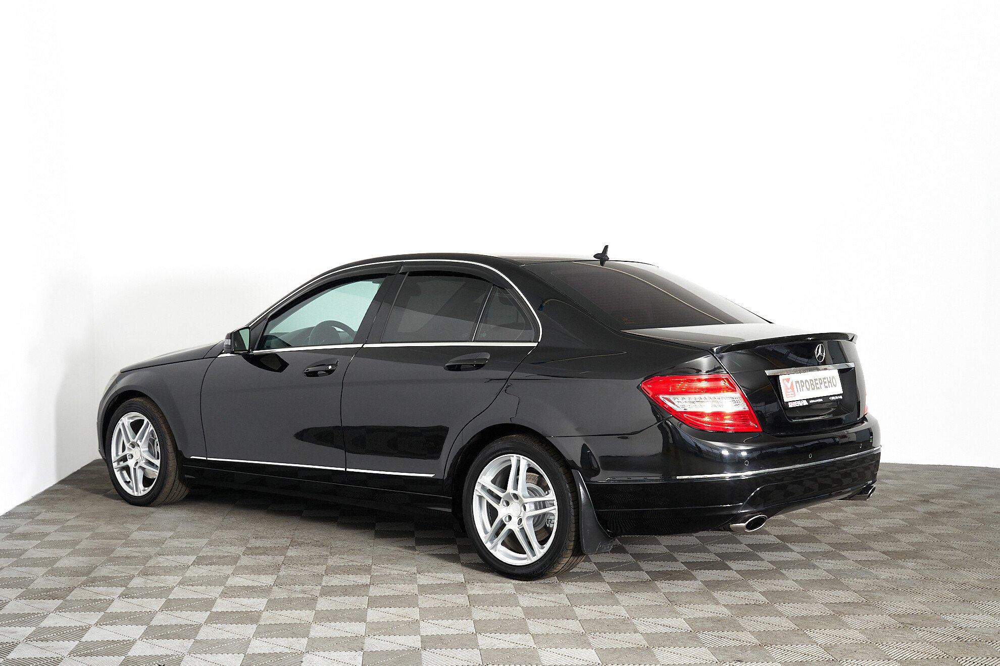 Mercedes-Benz C-Класс 2010, черный