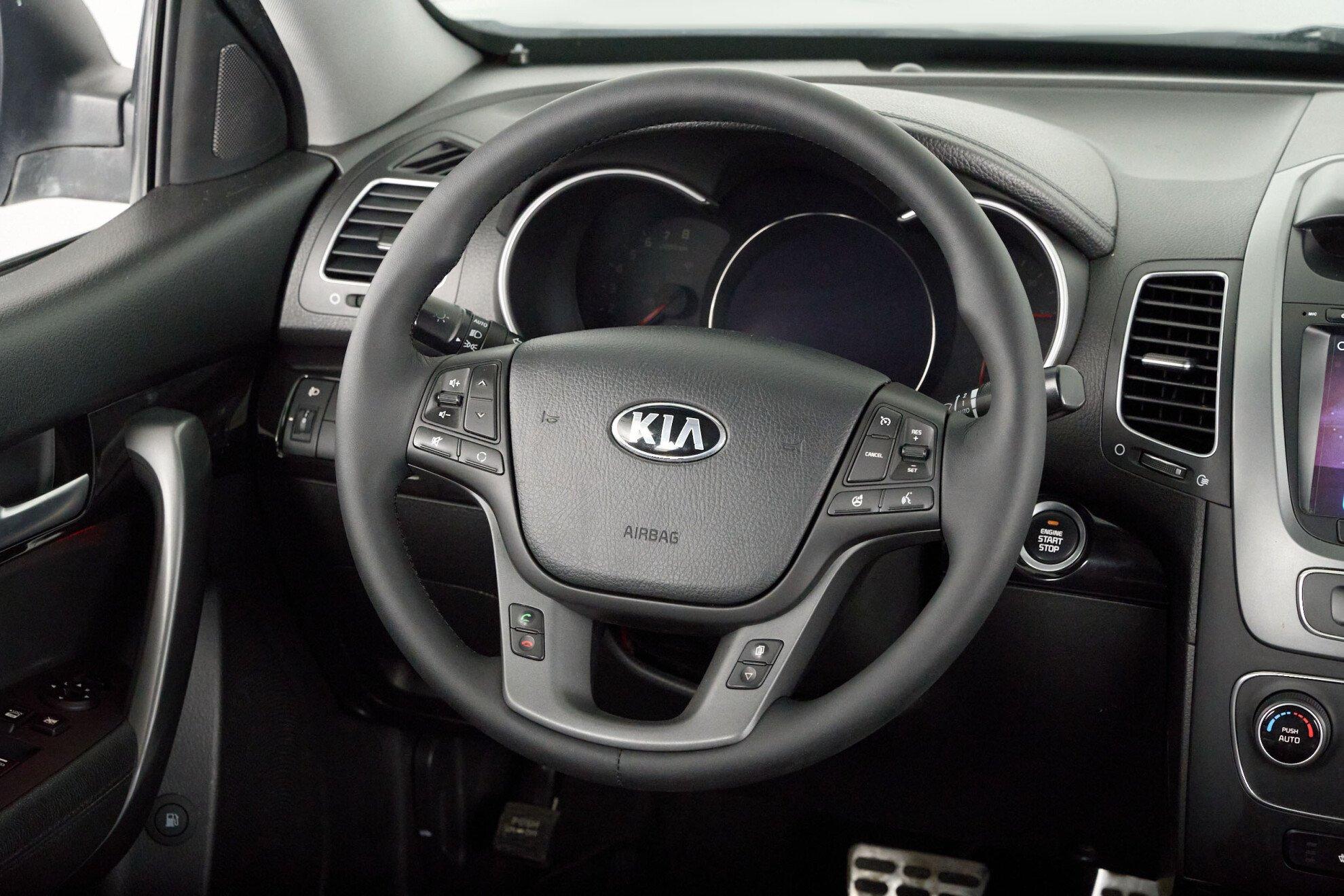 Kia Sorento 2012, серебряный