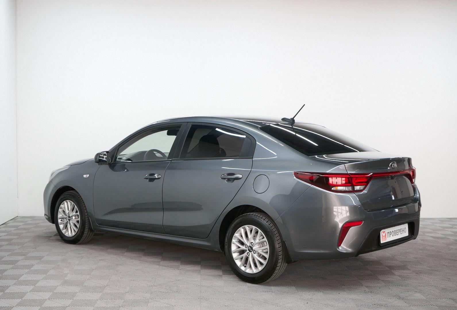 Kia Rio 2019, серый