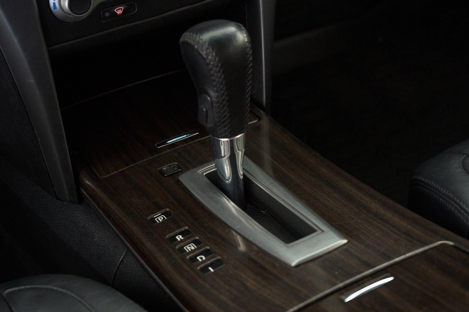 Nissan Teana 2011, черный