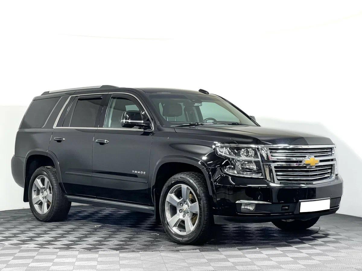 Chevrolet Tahoe 2017, черный