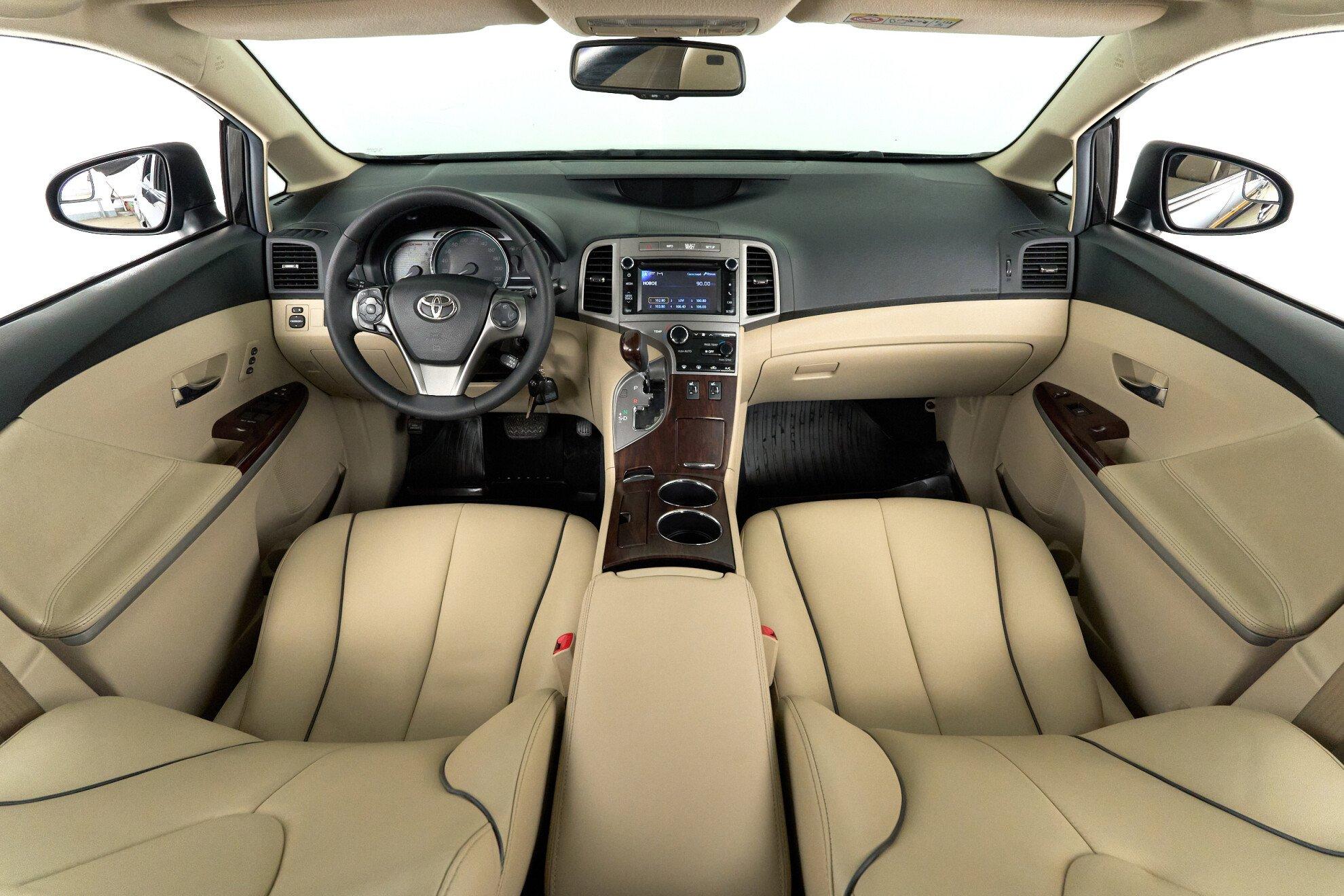 Toyota Venza 2013, черный