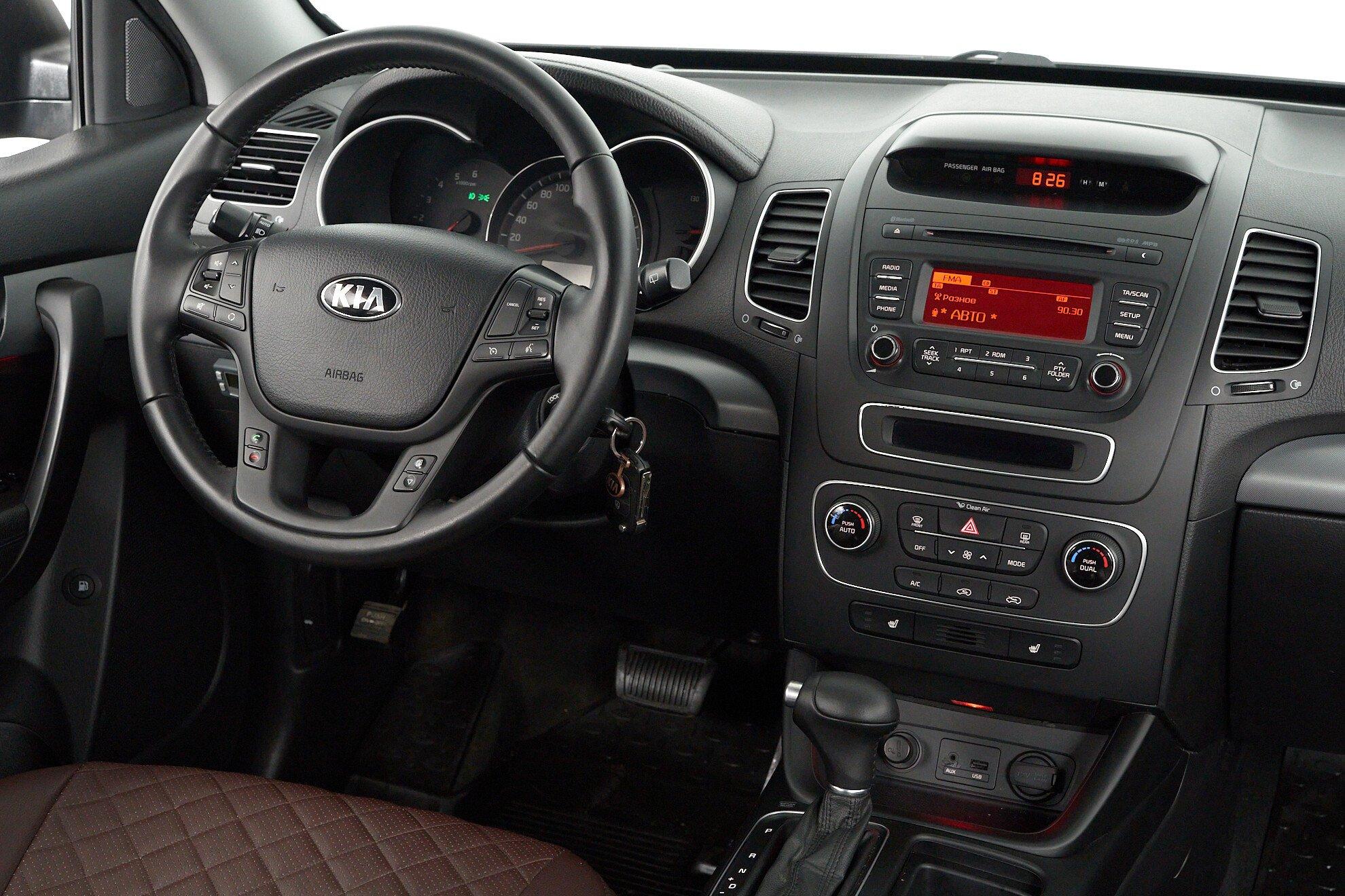 Kia Sorento 2014, бежевый