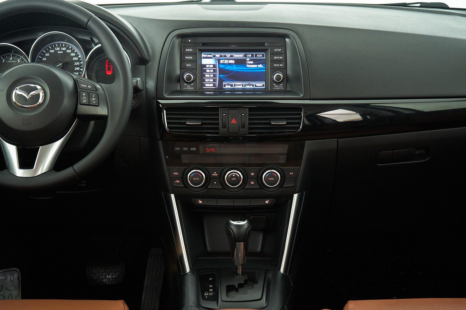 Mazda CX-5 2013, белый