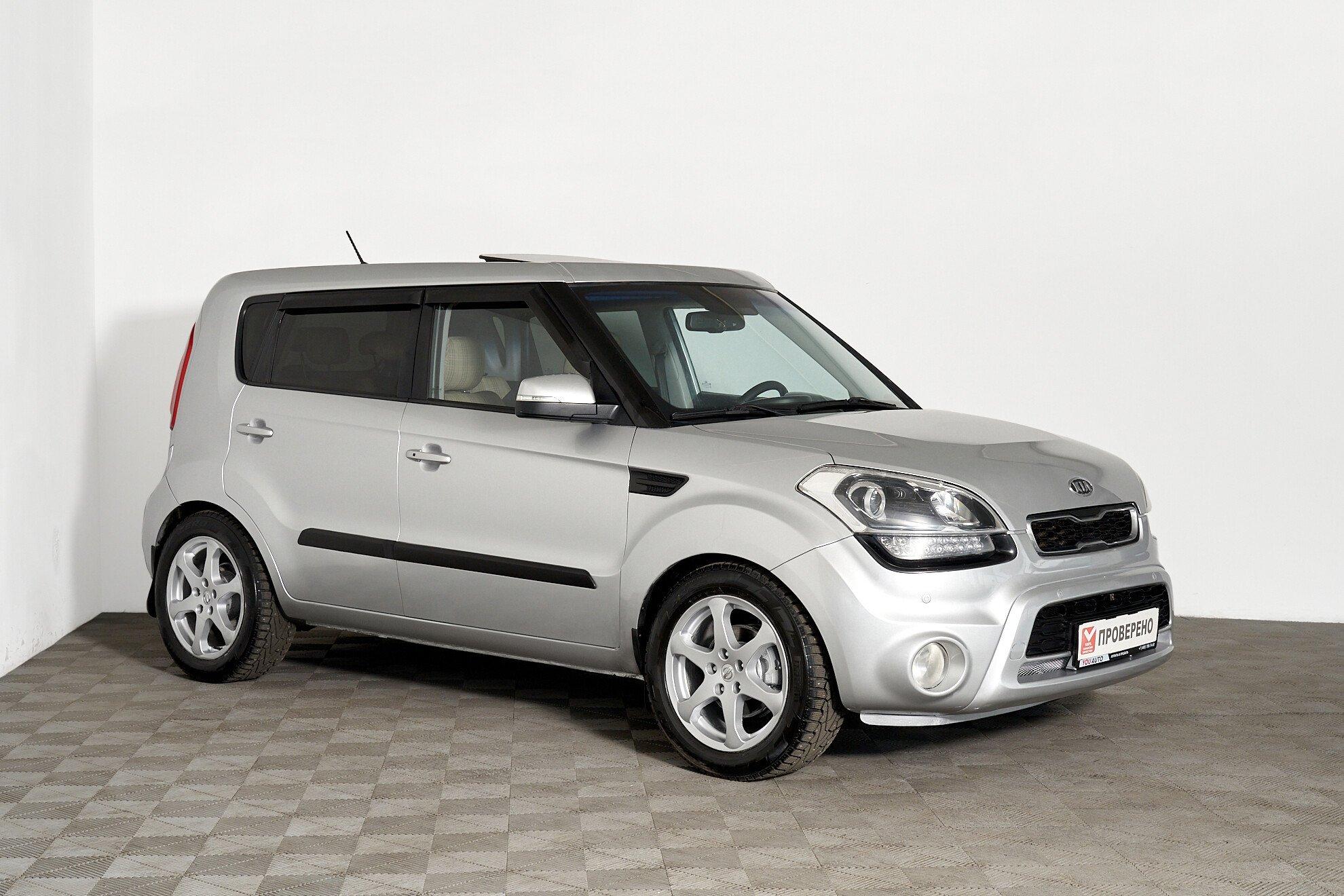 Kia Soul 2012, серебряный