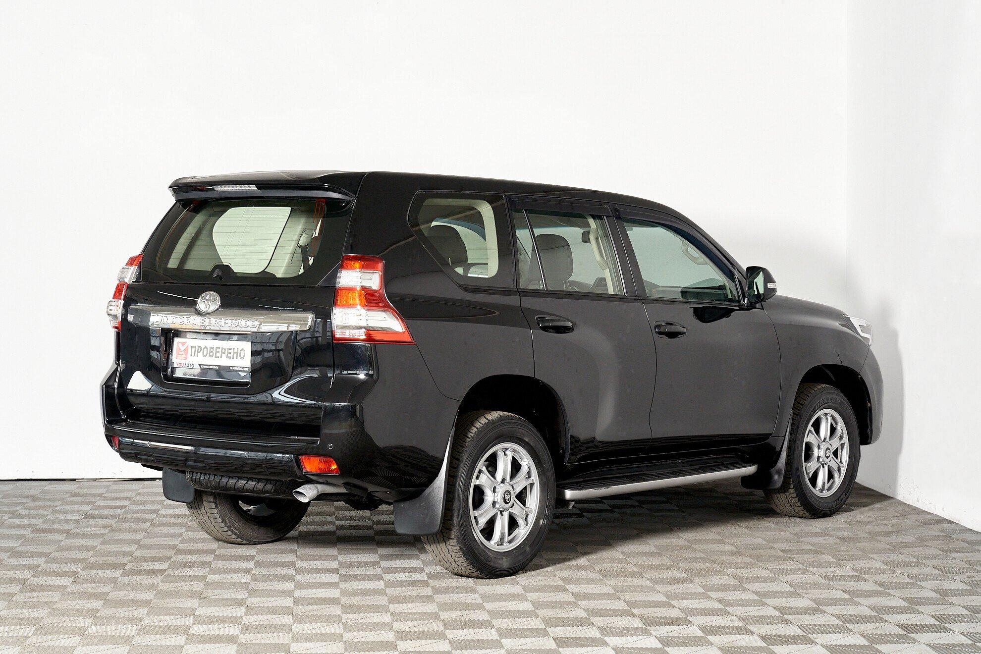 Toyota Land Cruiser Prado 2015, черный