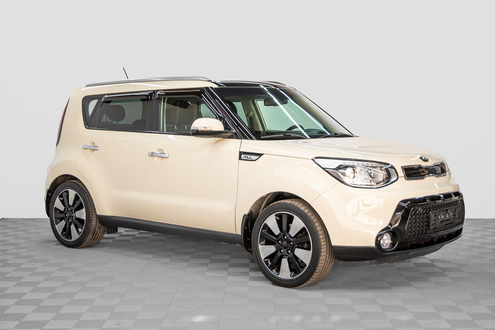 Kia Soul 2015, бежевый