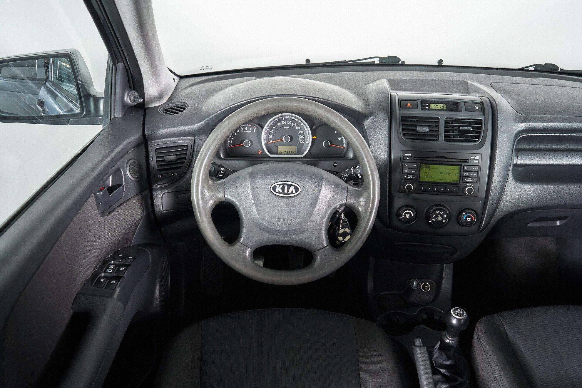 Kia Sportage 2010, серый