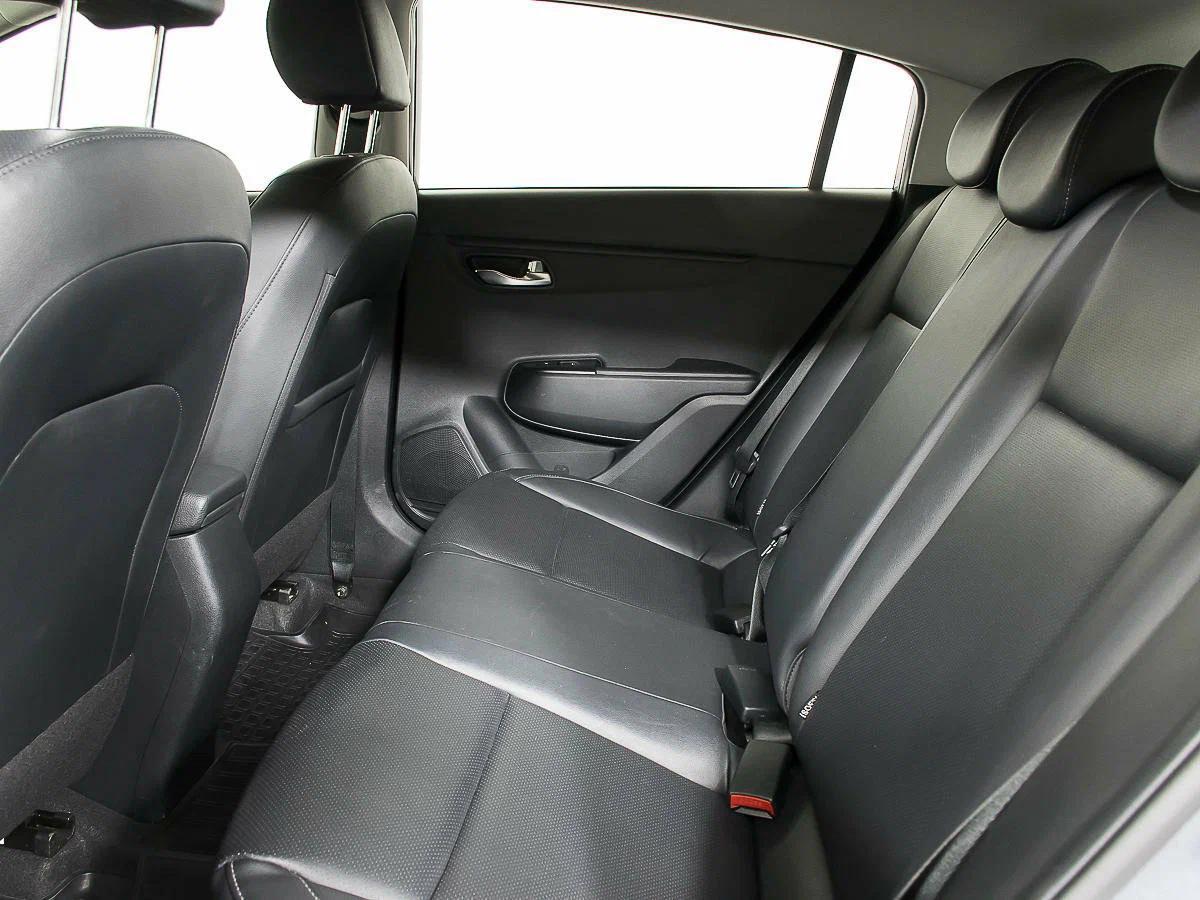 Kia Rio X-Line 2020, серый
