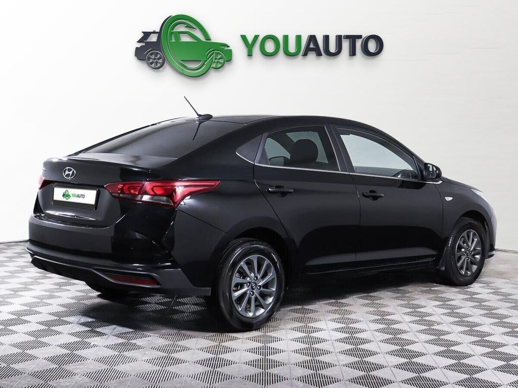 Hyundai Solaris 2021, черный