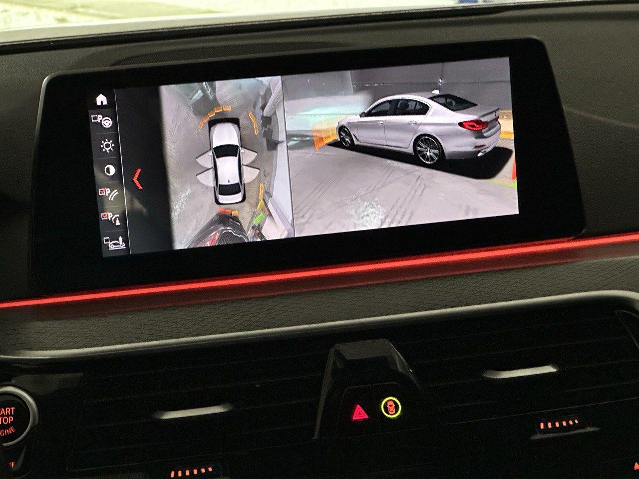 BMW 5 серии 2020, серый