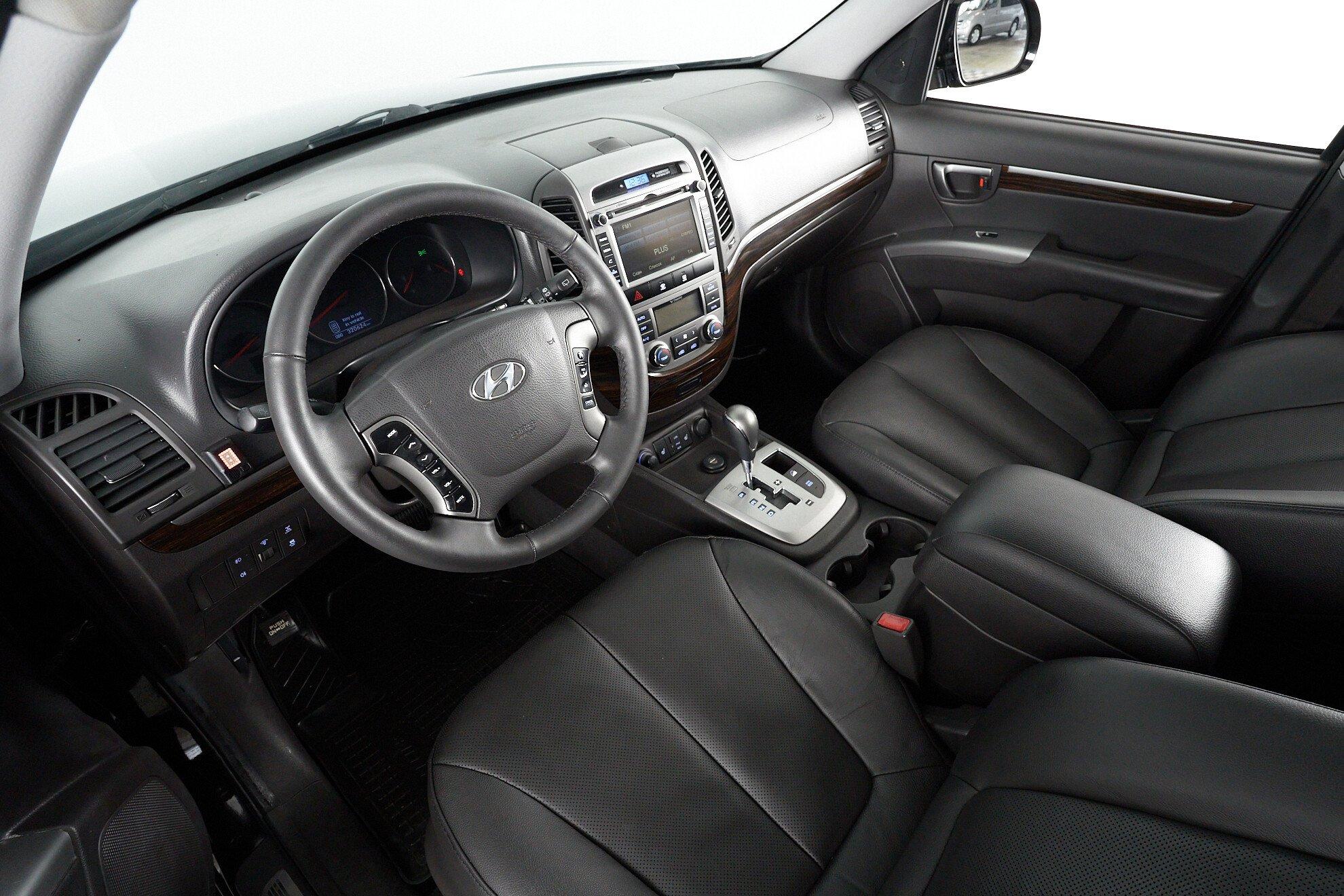 Hyundai Santa Fe 2011, черный
