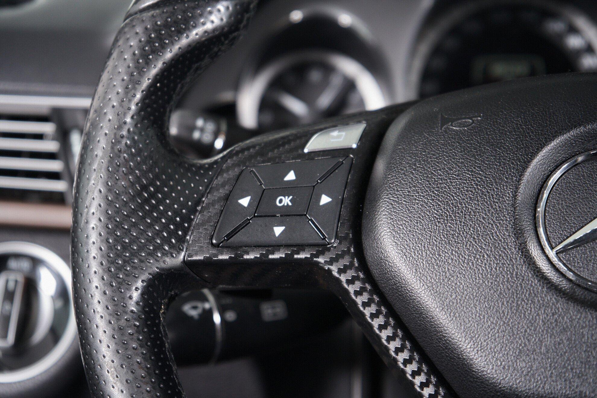 Mercedes-Benz E-Класс 2012, черный