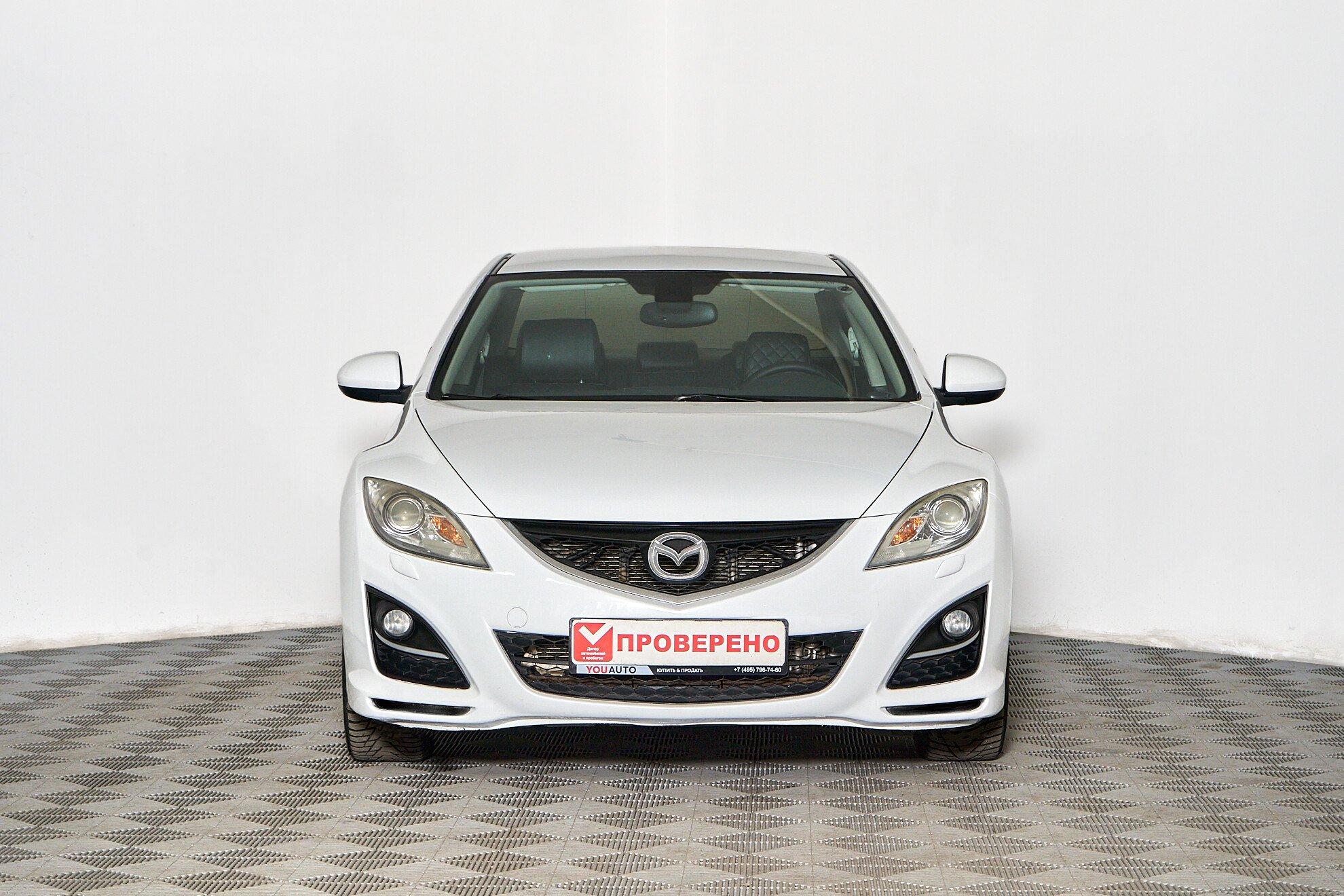 Mazda 6 2010, белый
