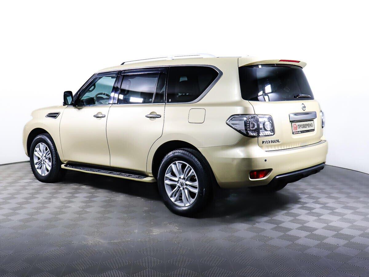 Nissan Patrol 2013, бежевый