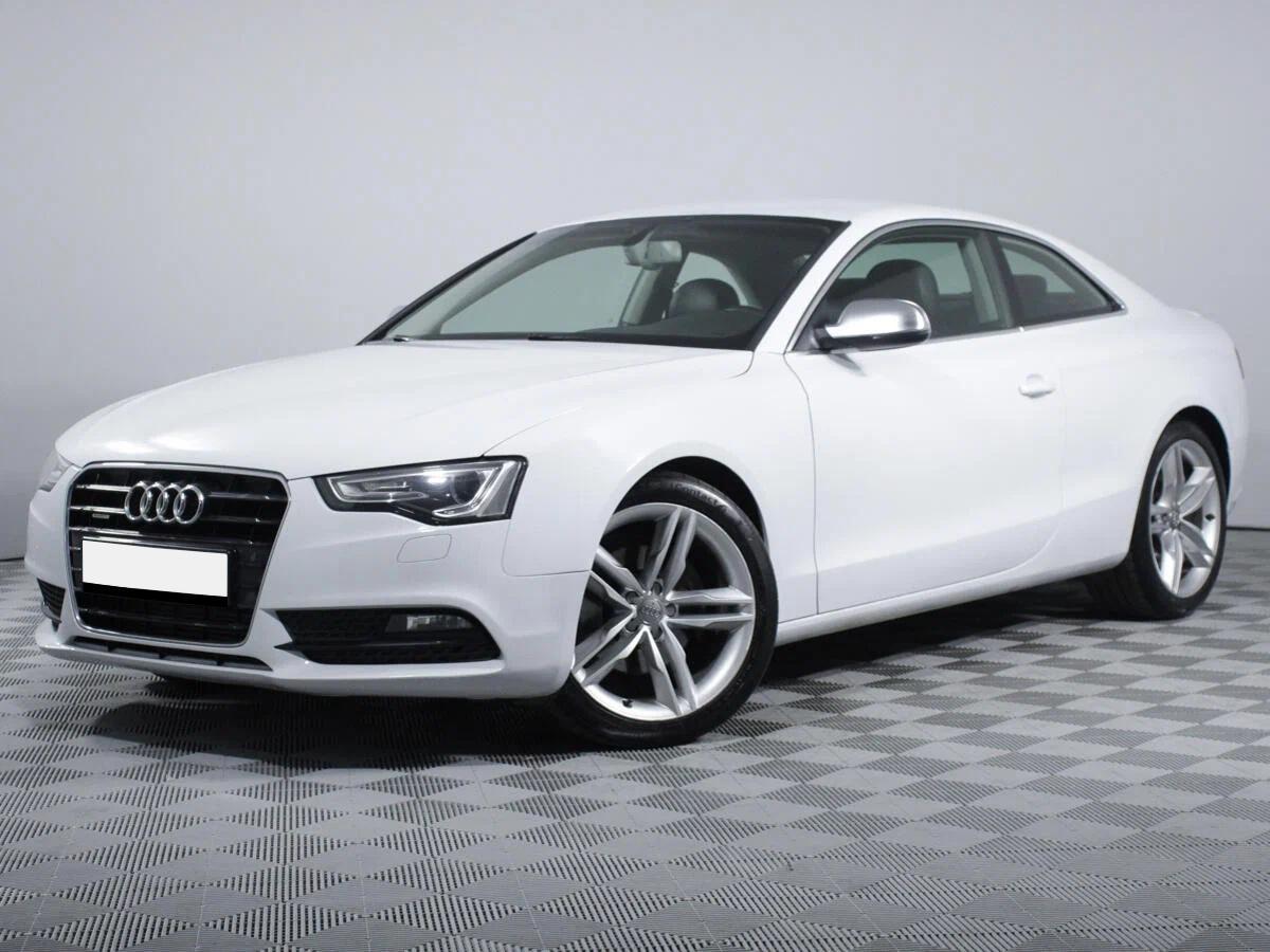 Audi A5 2016, белый