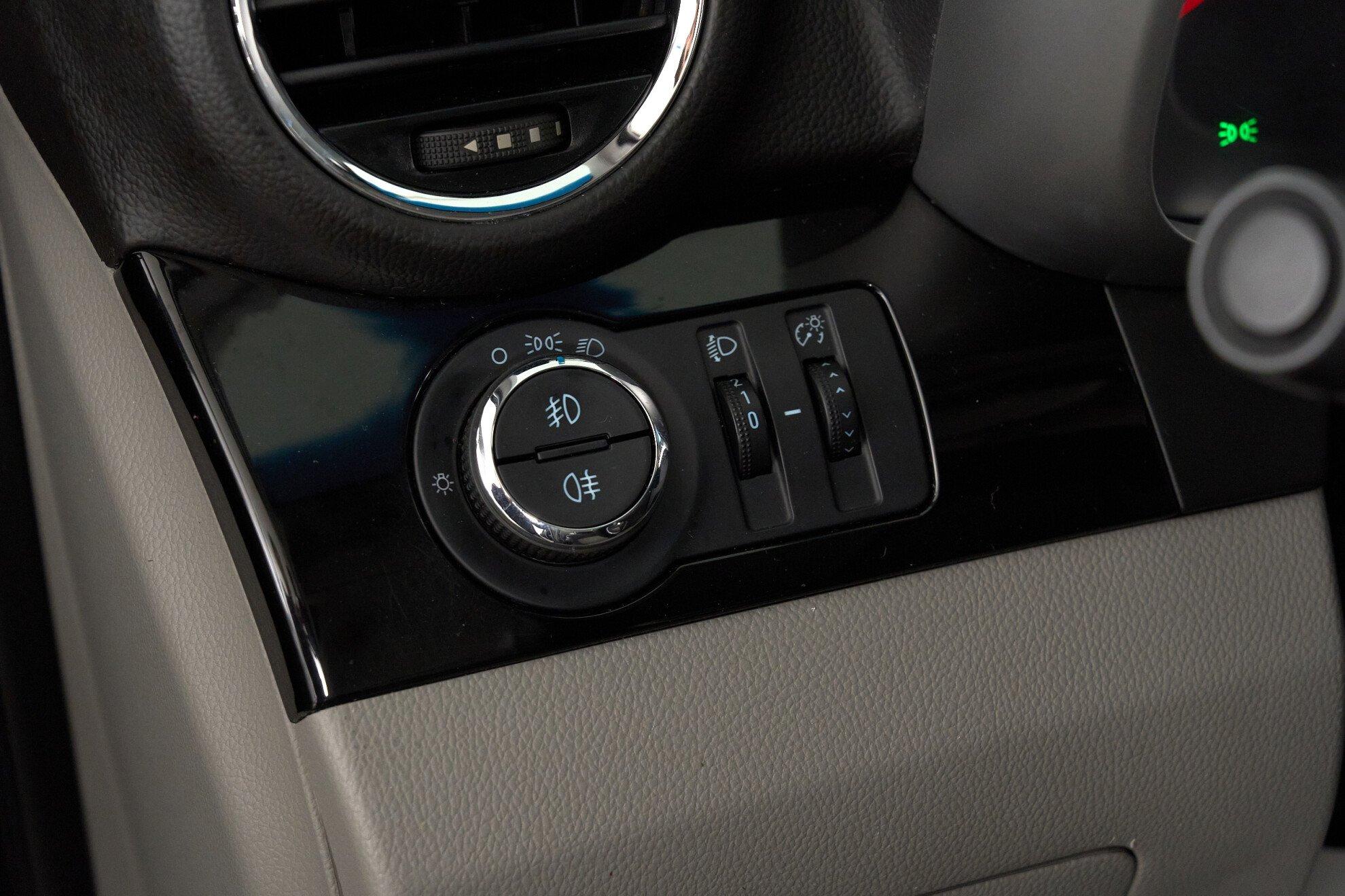 Chevrolet Orlando 2014, черный