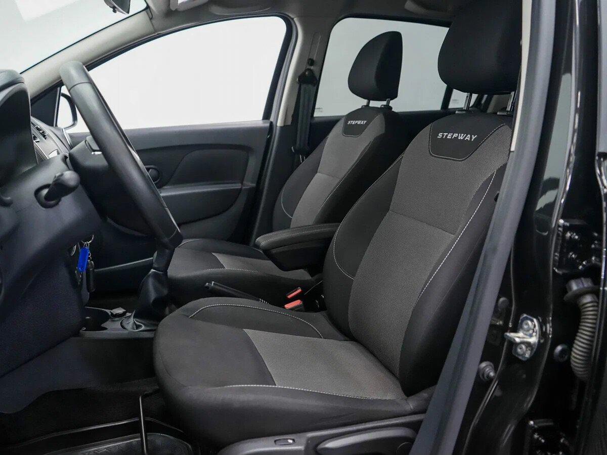 Renault Logan 2021, черный