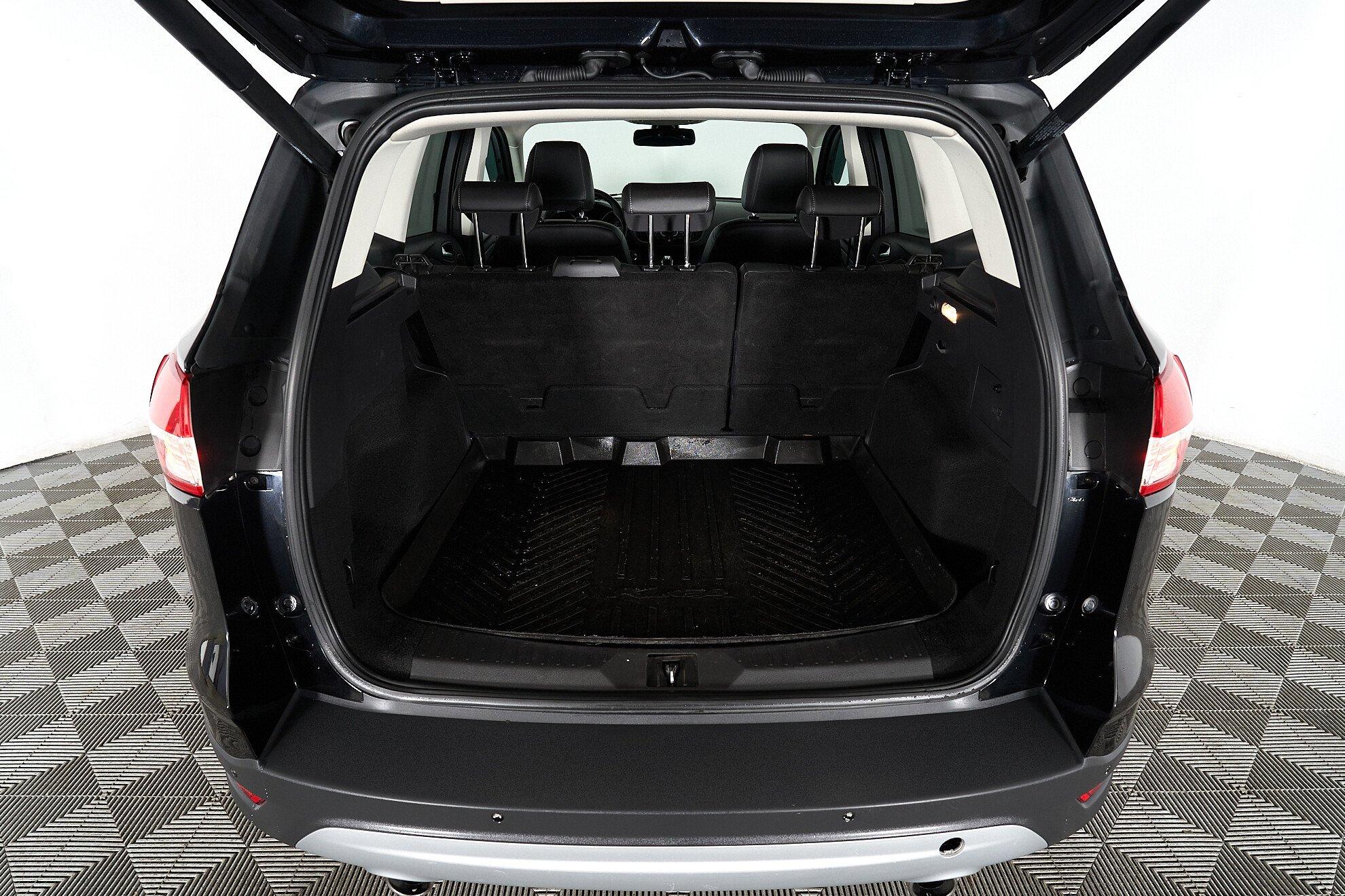 Ford Kuga 2014, черный