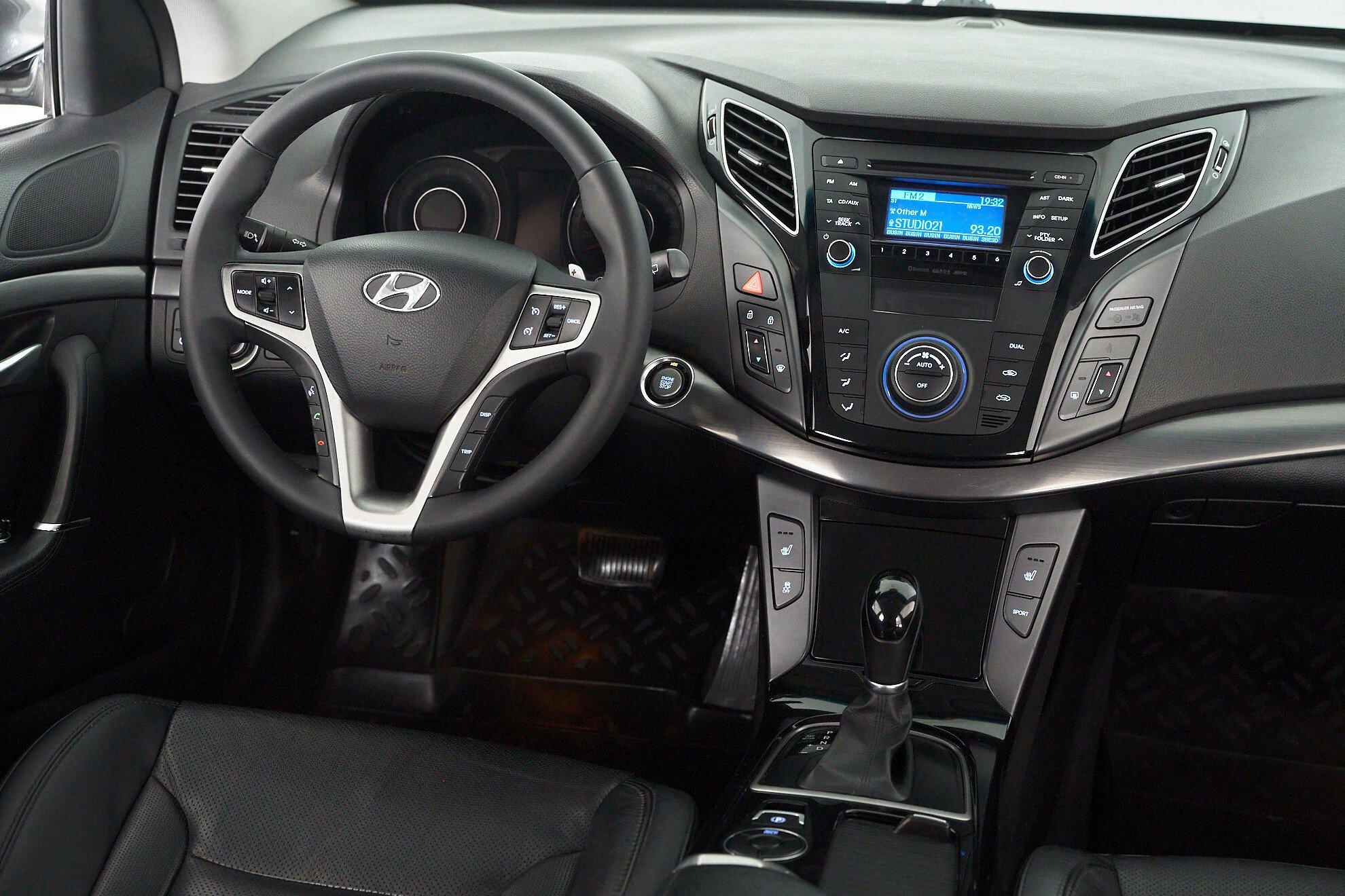 Hyundai i40 2012, серый