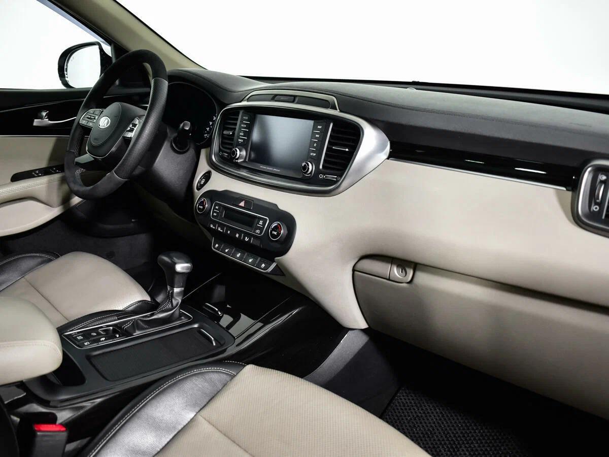 Kia Sorento 2017, белый