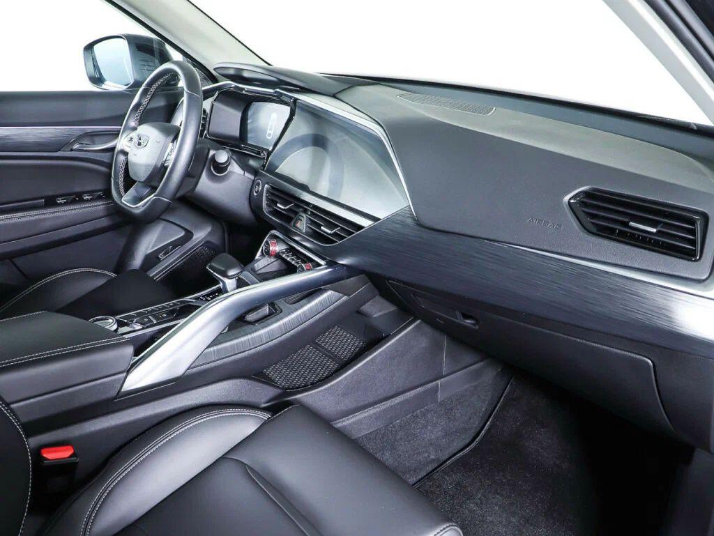 Geely Tugella 2021, черный