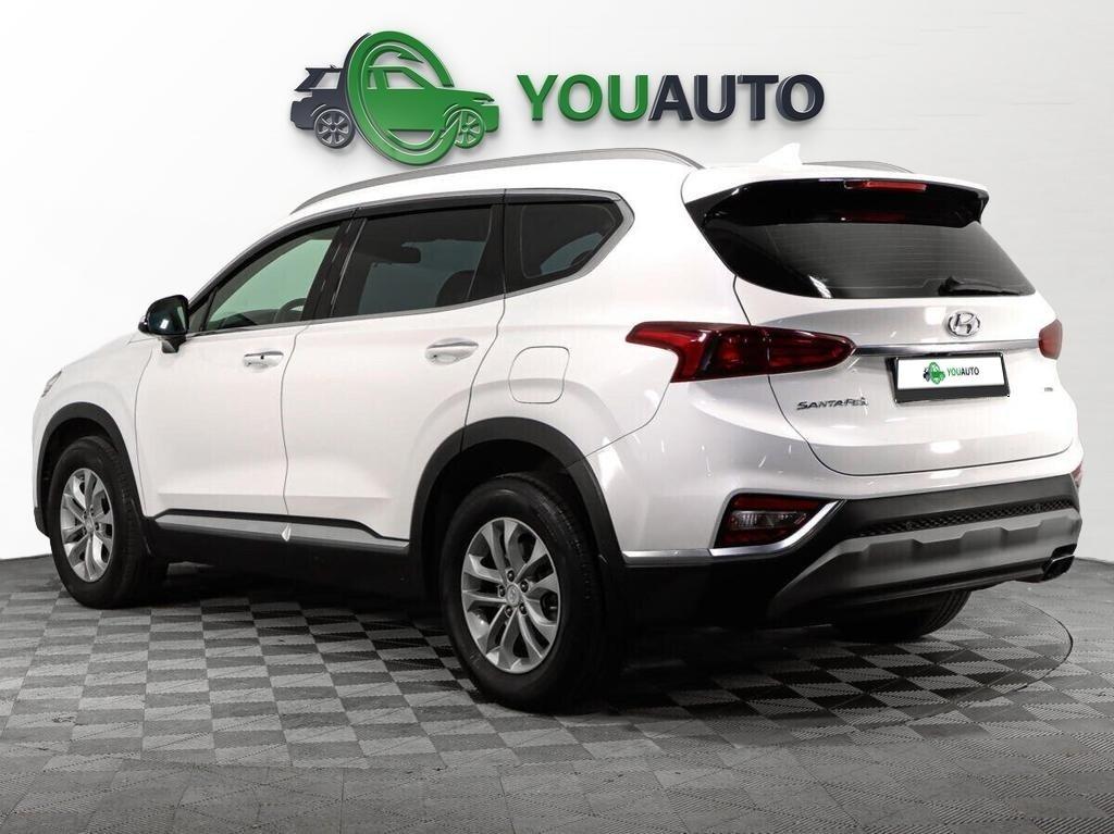 Hyundai Santa Fe 2018, белый