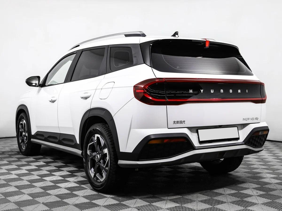 Hyundai Mufasa 2024, белый
