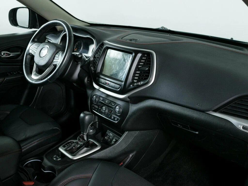 Jeep Cherokee 2017, серый