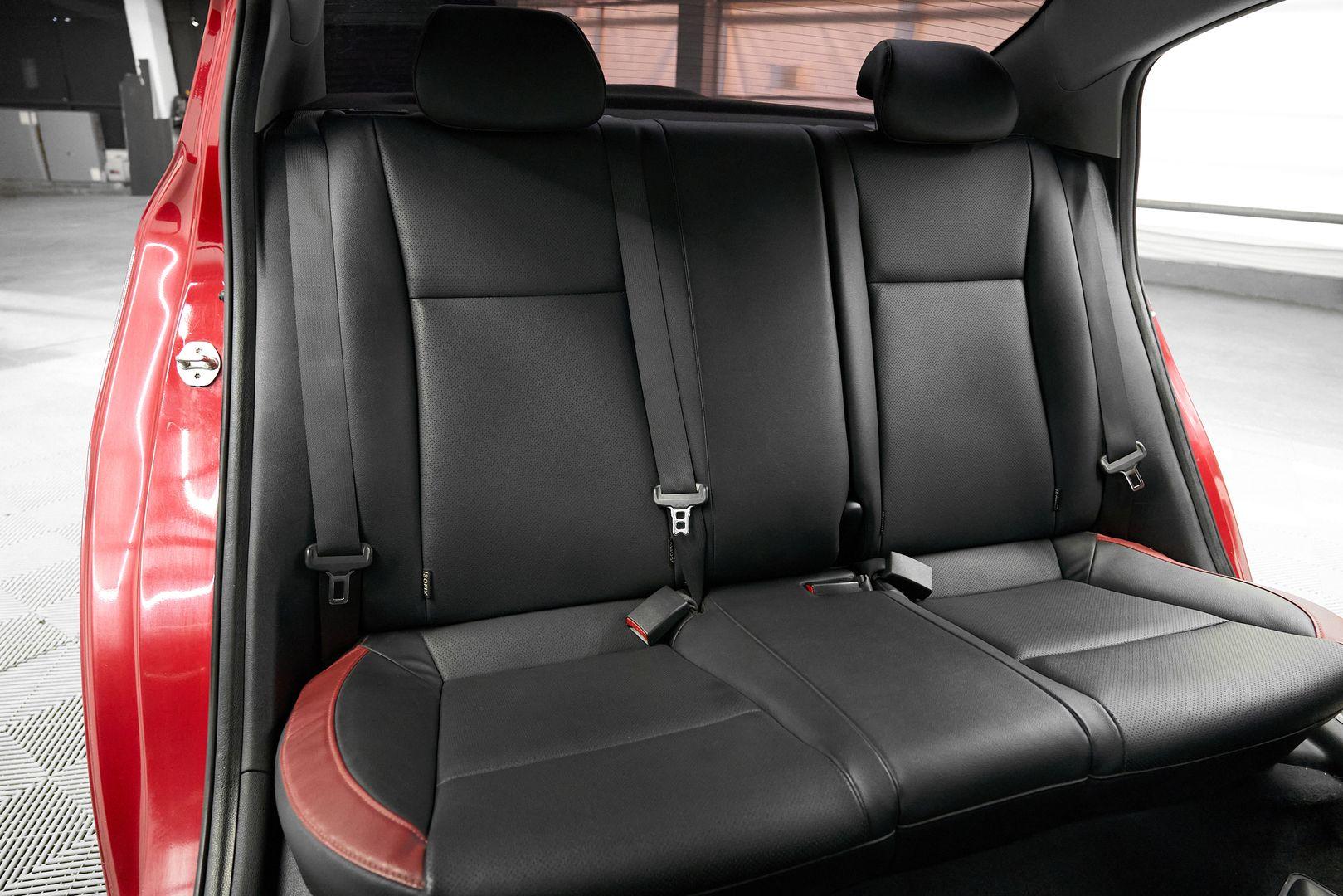Kia Rio 2019, красный