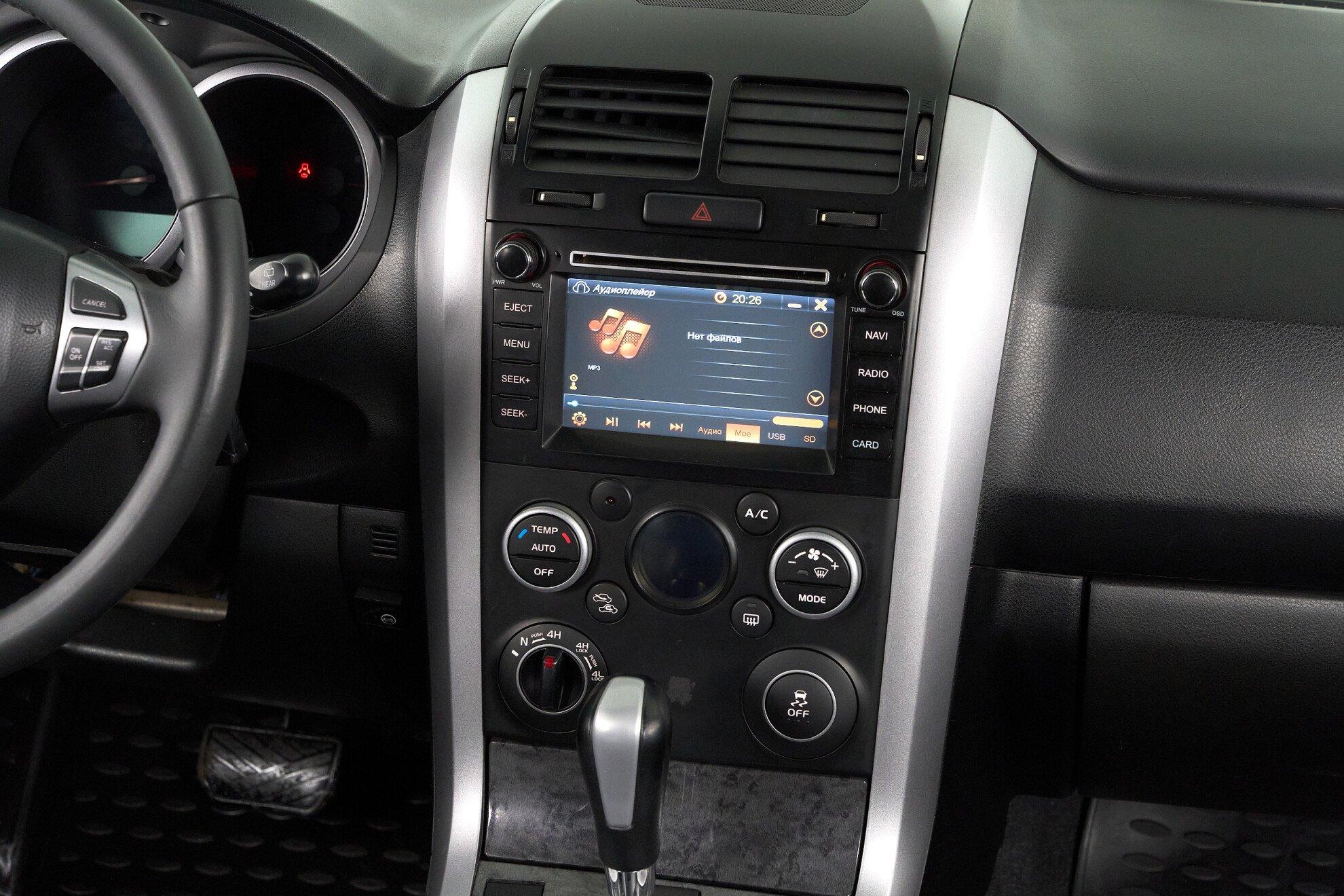 Suzuki Grand Vitara 2014, серый