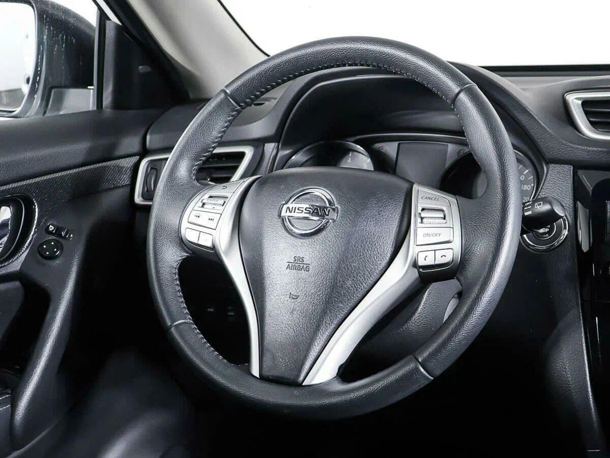 Nissan X-Trail 2018, белый