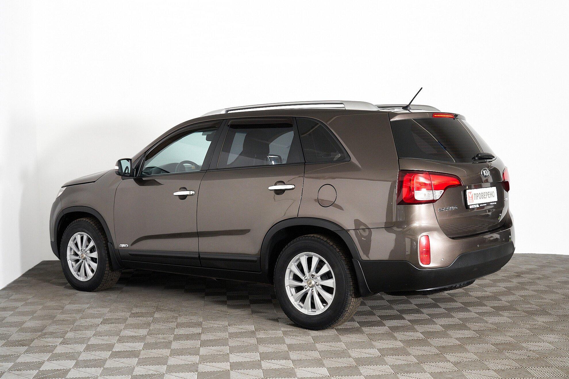 Kia Sorento 2014, бежевый