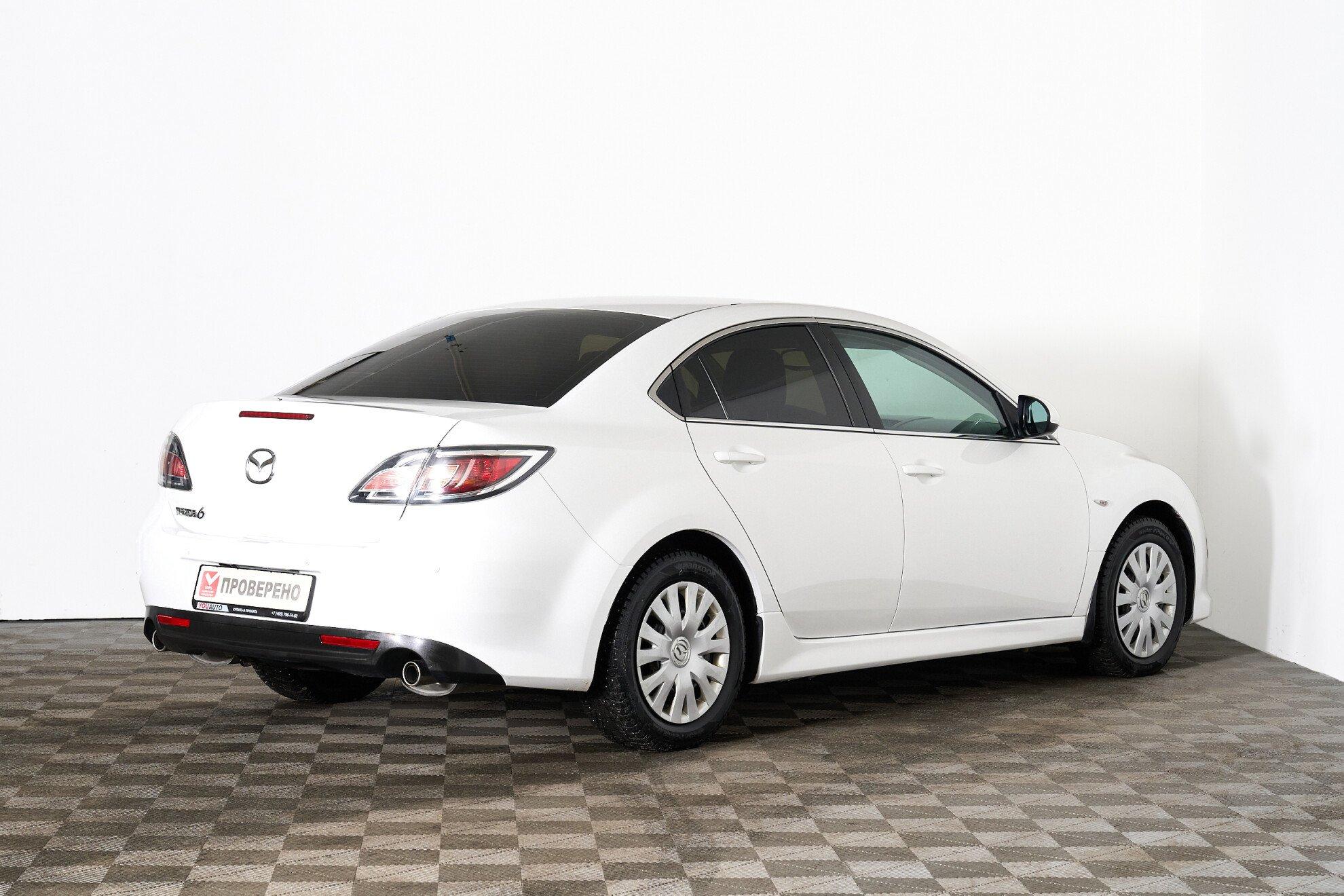 Mazda 6 2011, белый