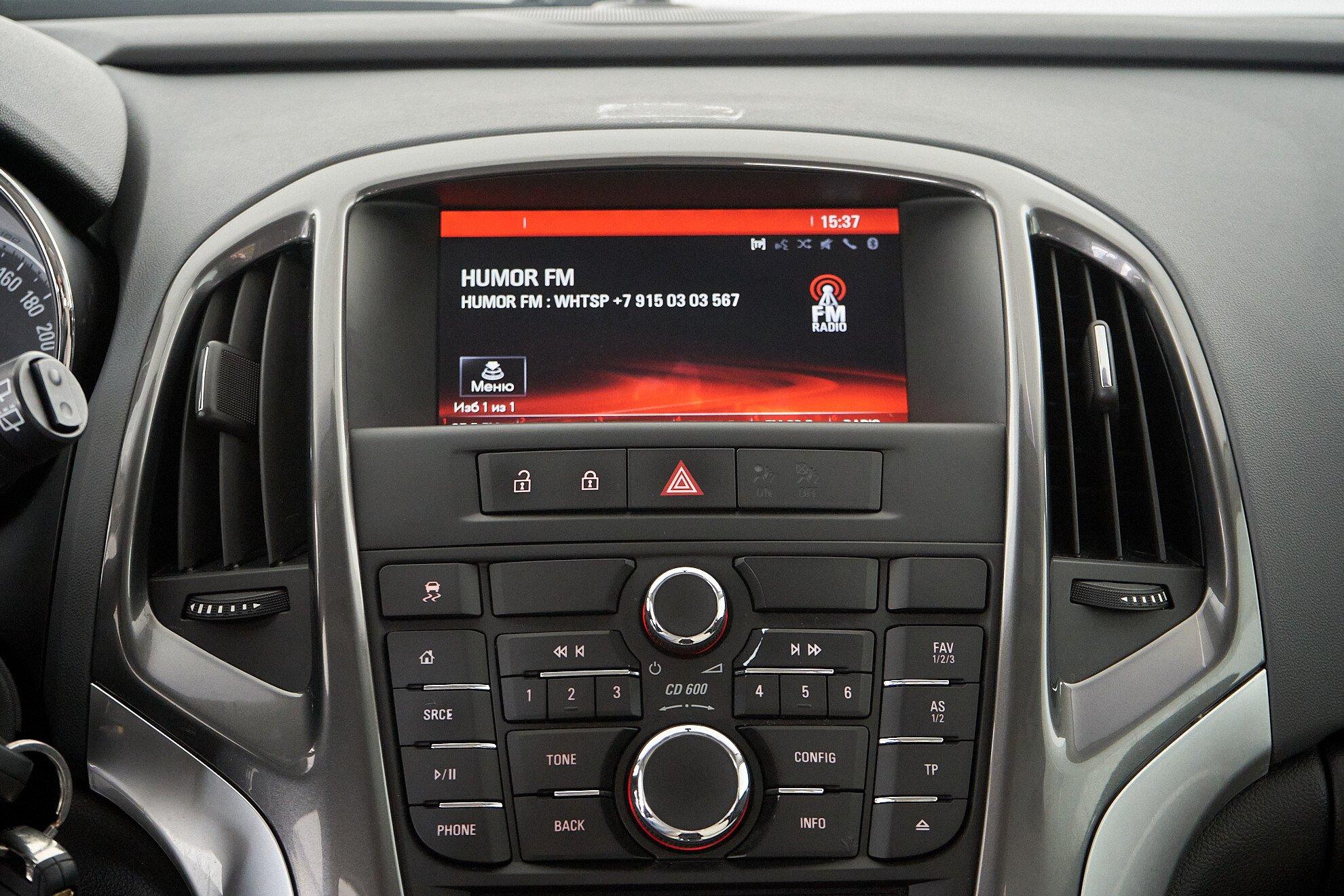 Opel Astra 2014, черный
