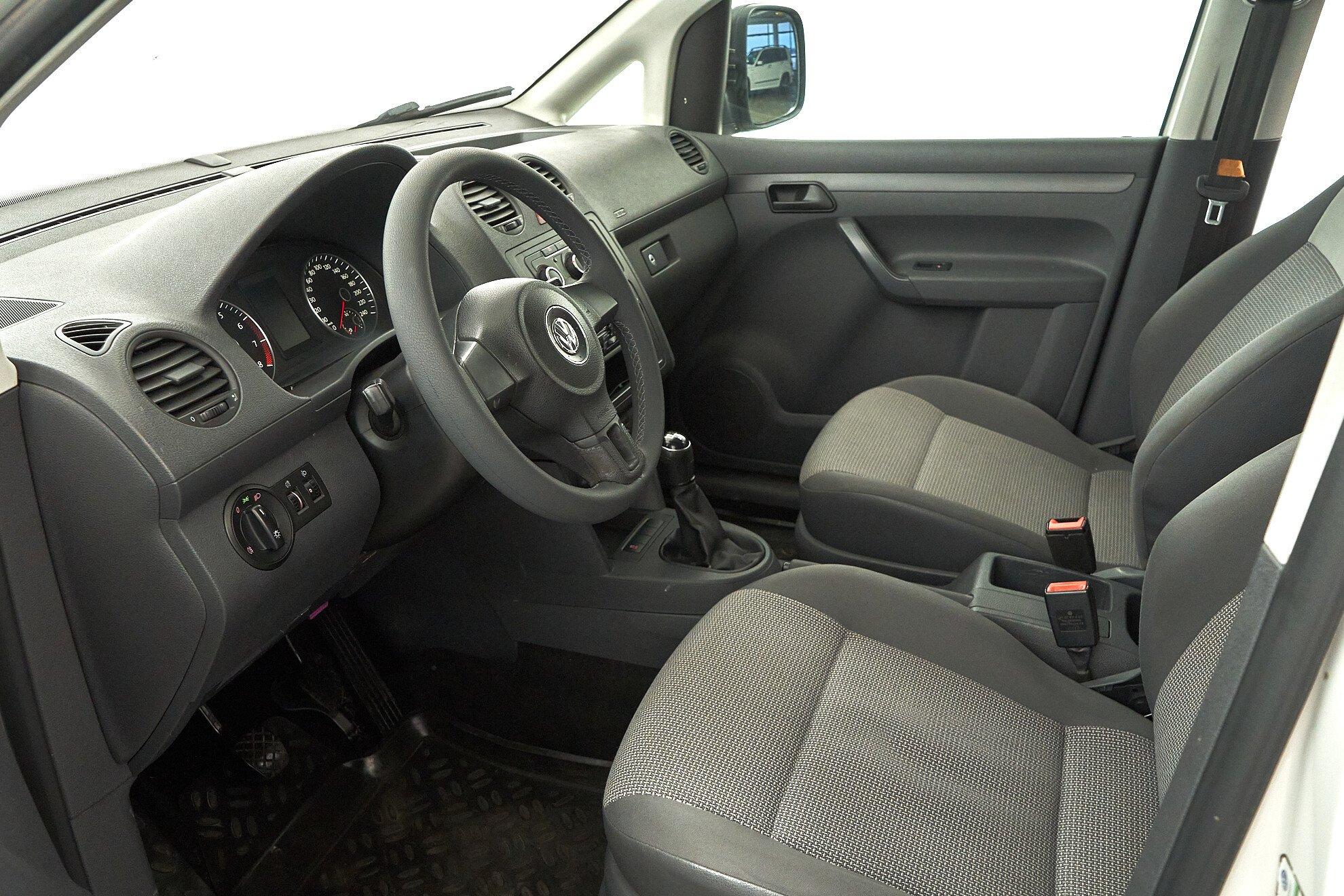 Volkswagen Caddy 2014, белый