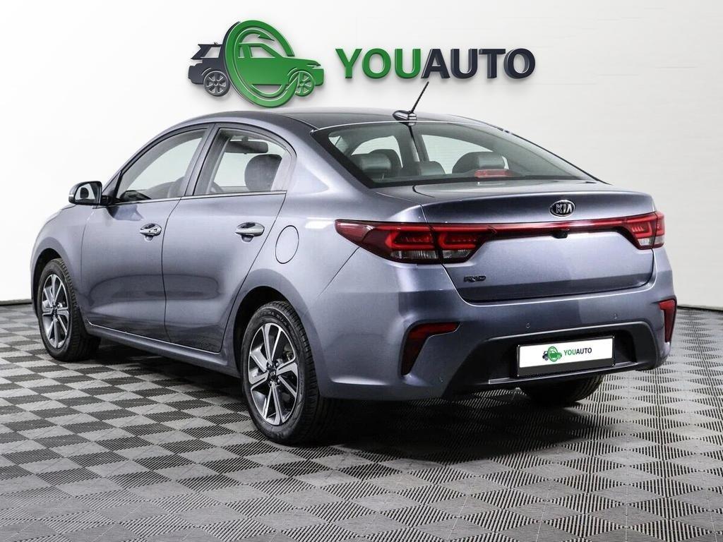 Kia Rio 2020, серый