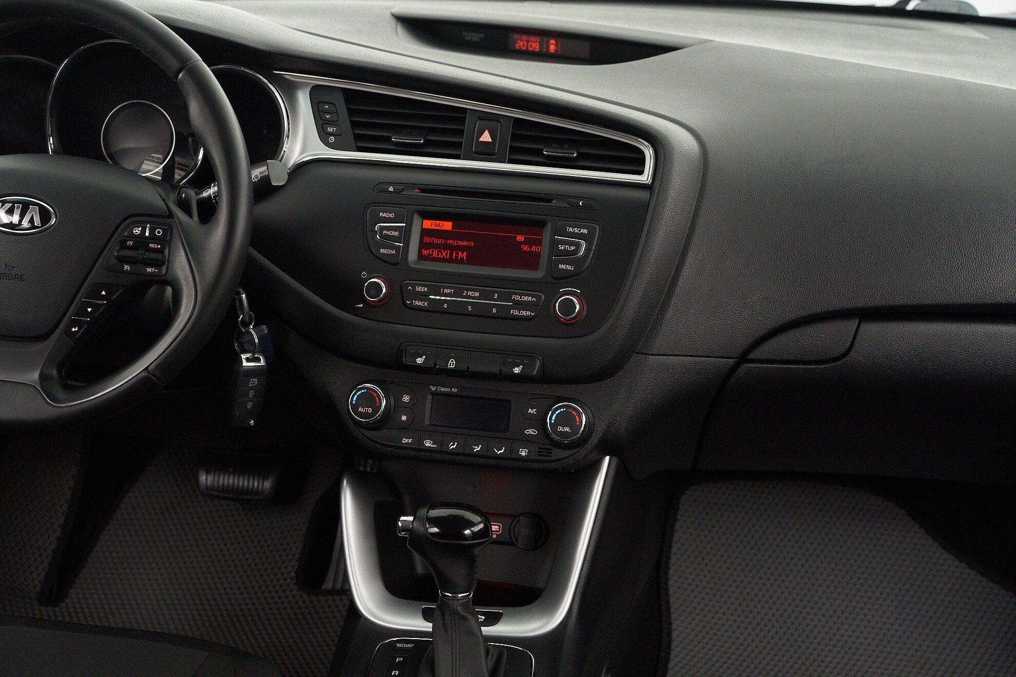 Kia Ceed 2017, серый