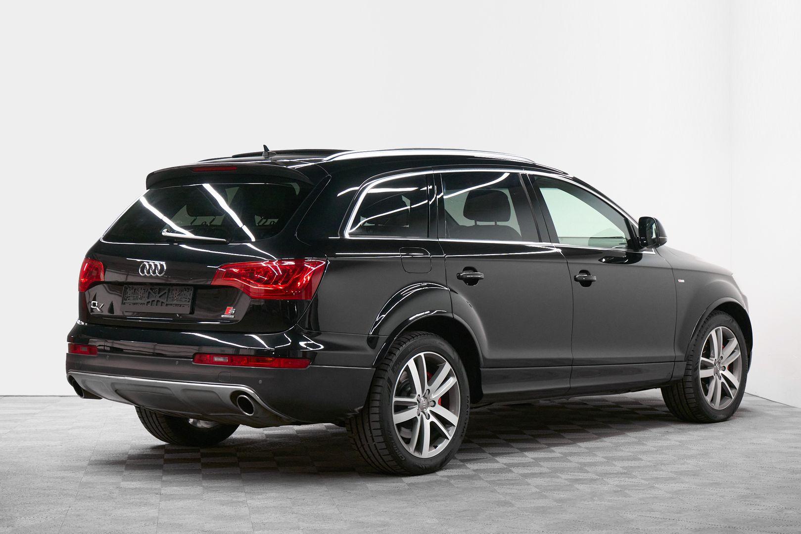 Audi Q7 2007, черный