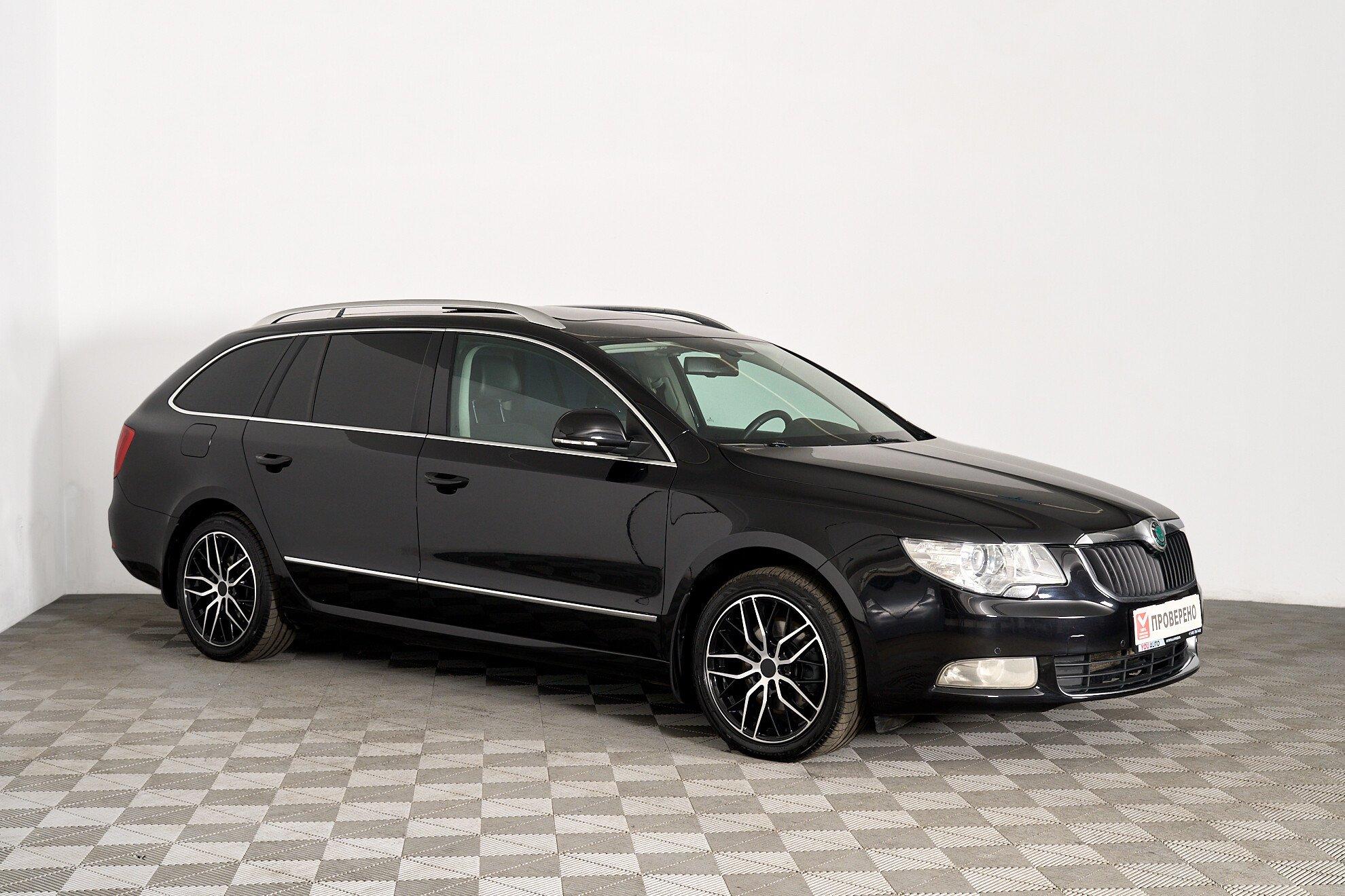 Skoda Superb 2011, черный