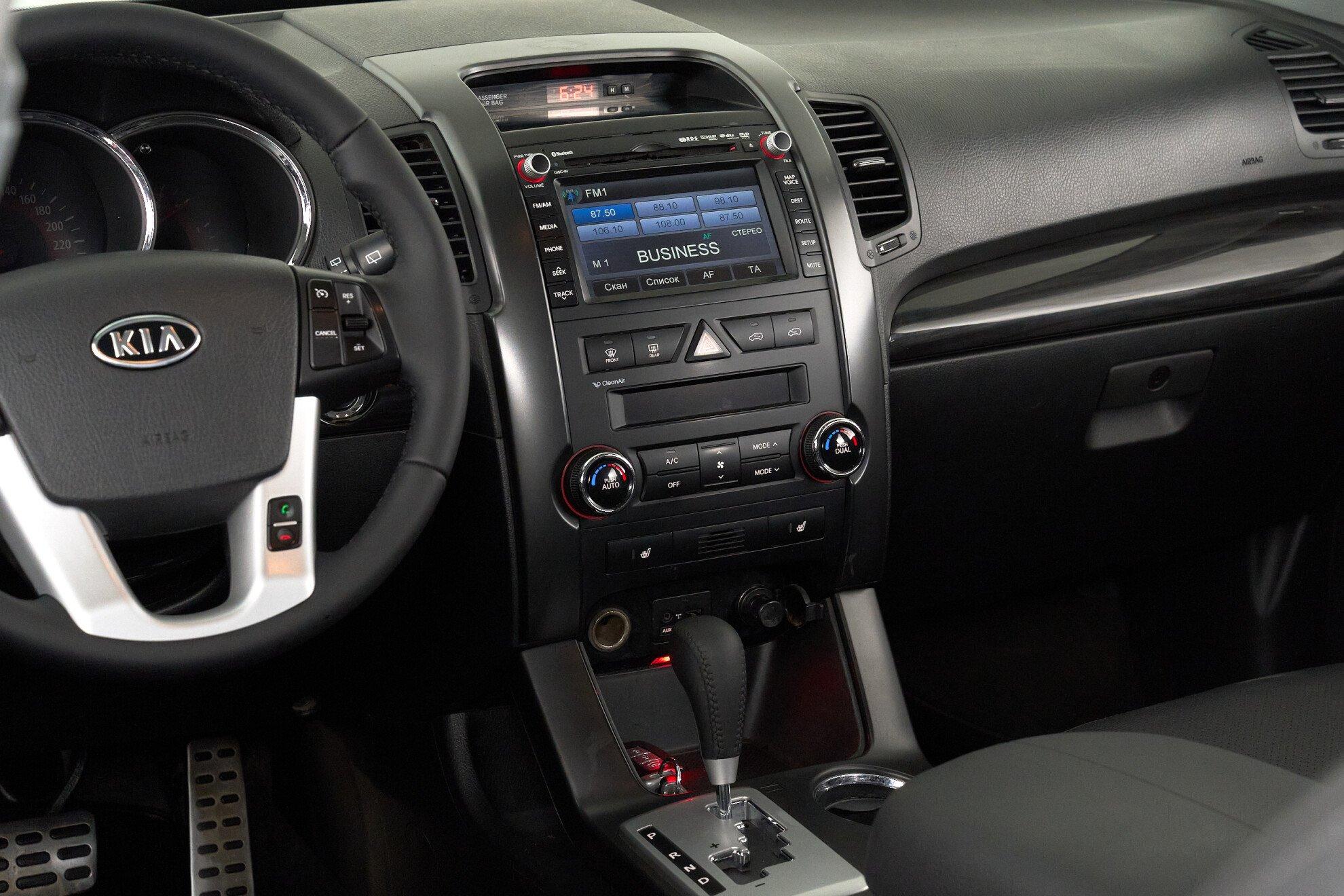 Kia Sorento 2012, коричневый