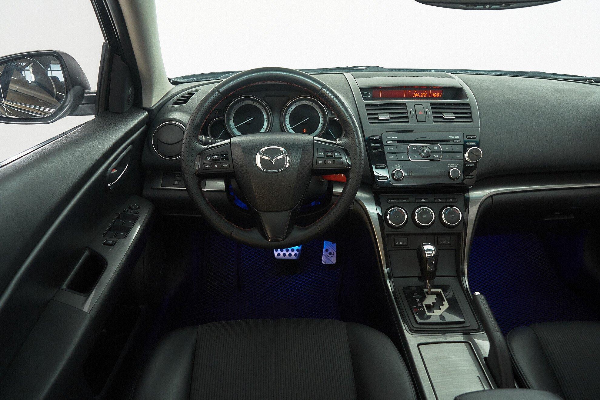 Mazda 6 2011, черный