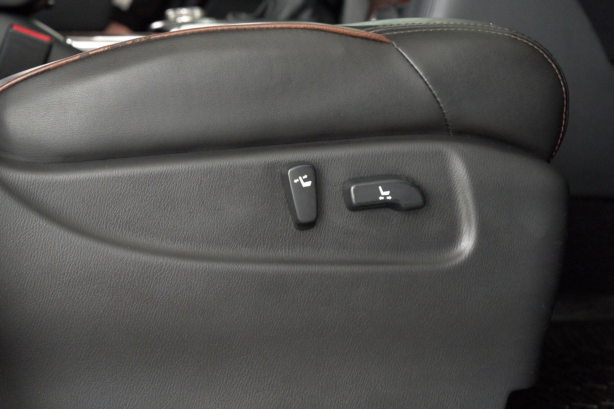 Nissan Patrol 2012, фиолетовый