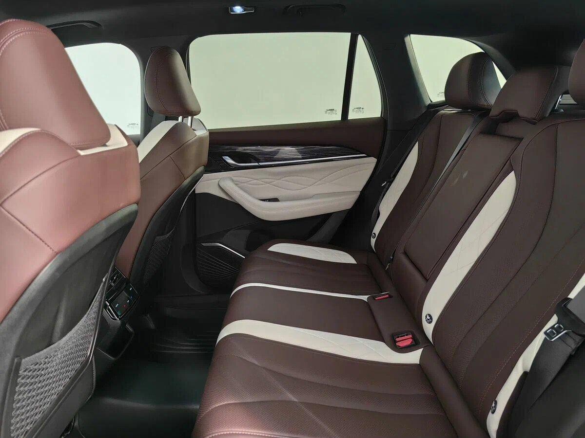 Geely Monjaro 2023, черный