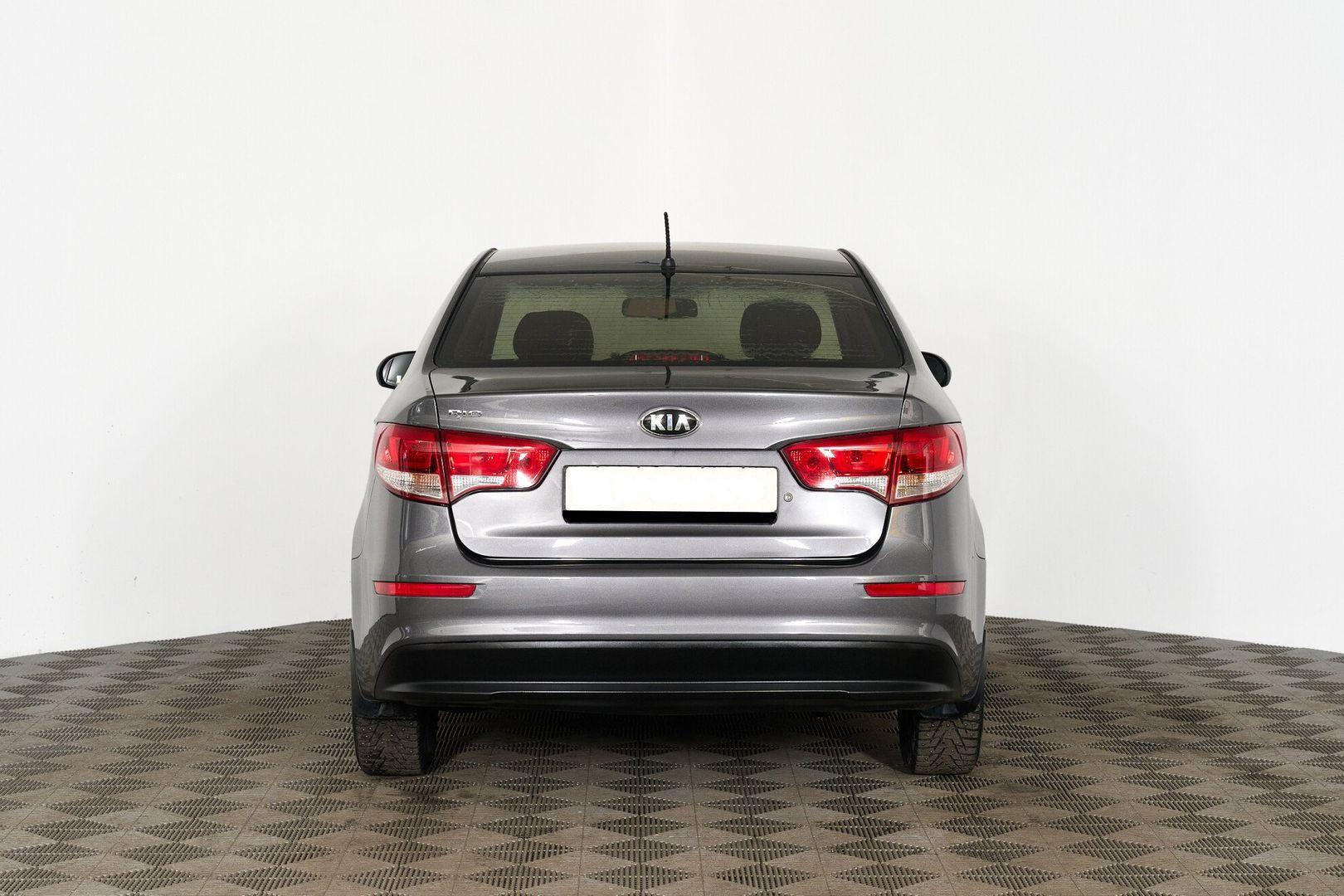 Kia Rio 2016, серый